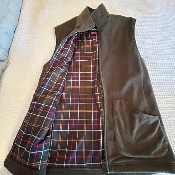 Barbour Dunmoor Fleece Vest - Men's Large (Olive) - Picture 9 of 11
